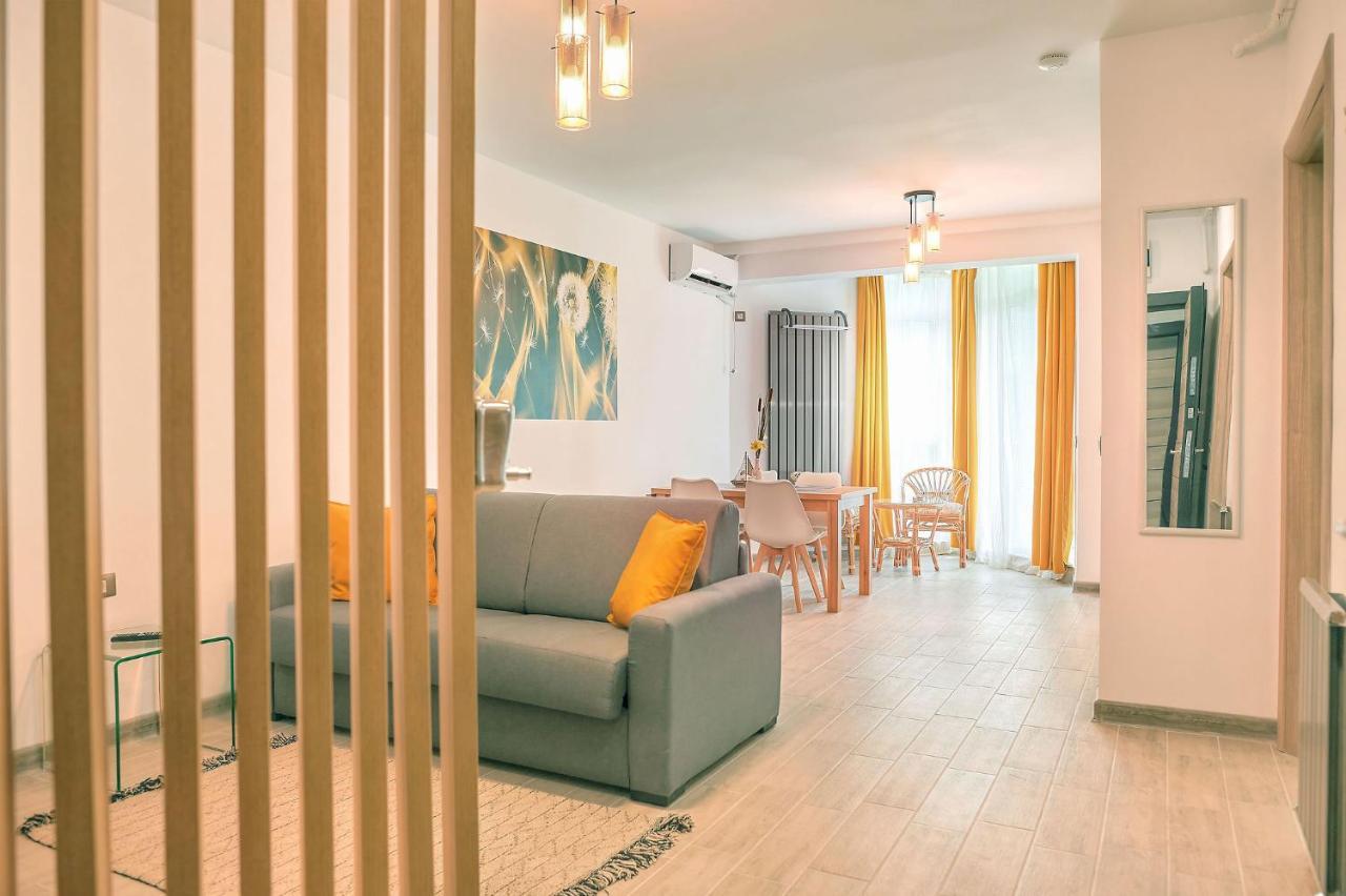 Opal Luxury Apartment 92 Spa N Pool Beach Resort Năvodari Kültér fotó